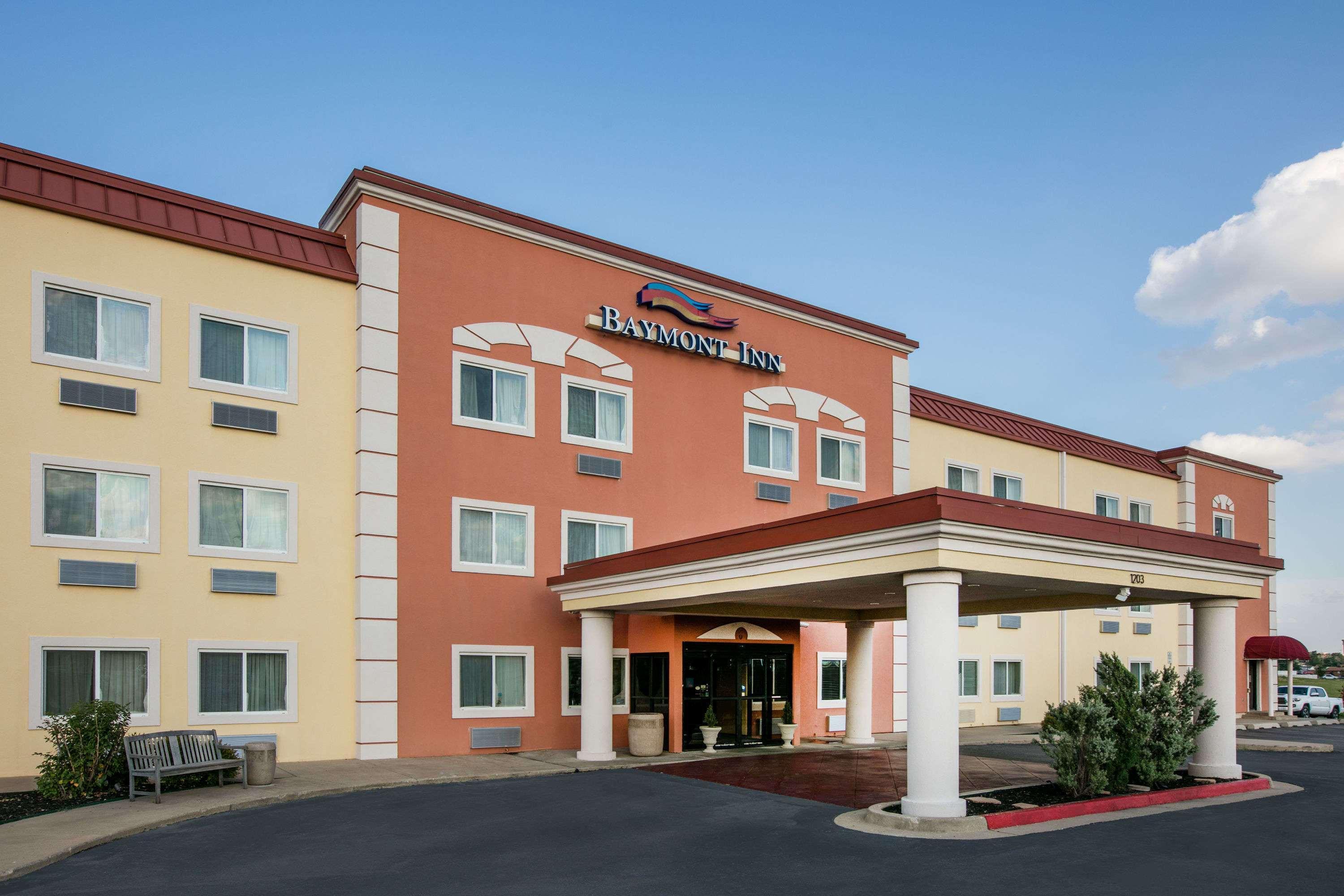 Hotel Baymont By Wyndham Lawton Exterior foto